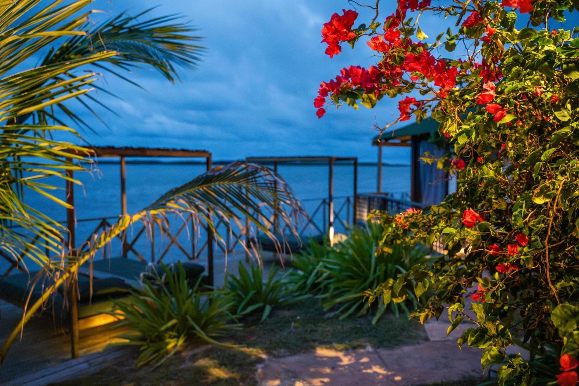Santa Maria Atins Hotel Buitenkant foto